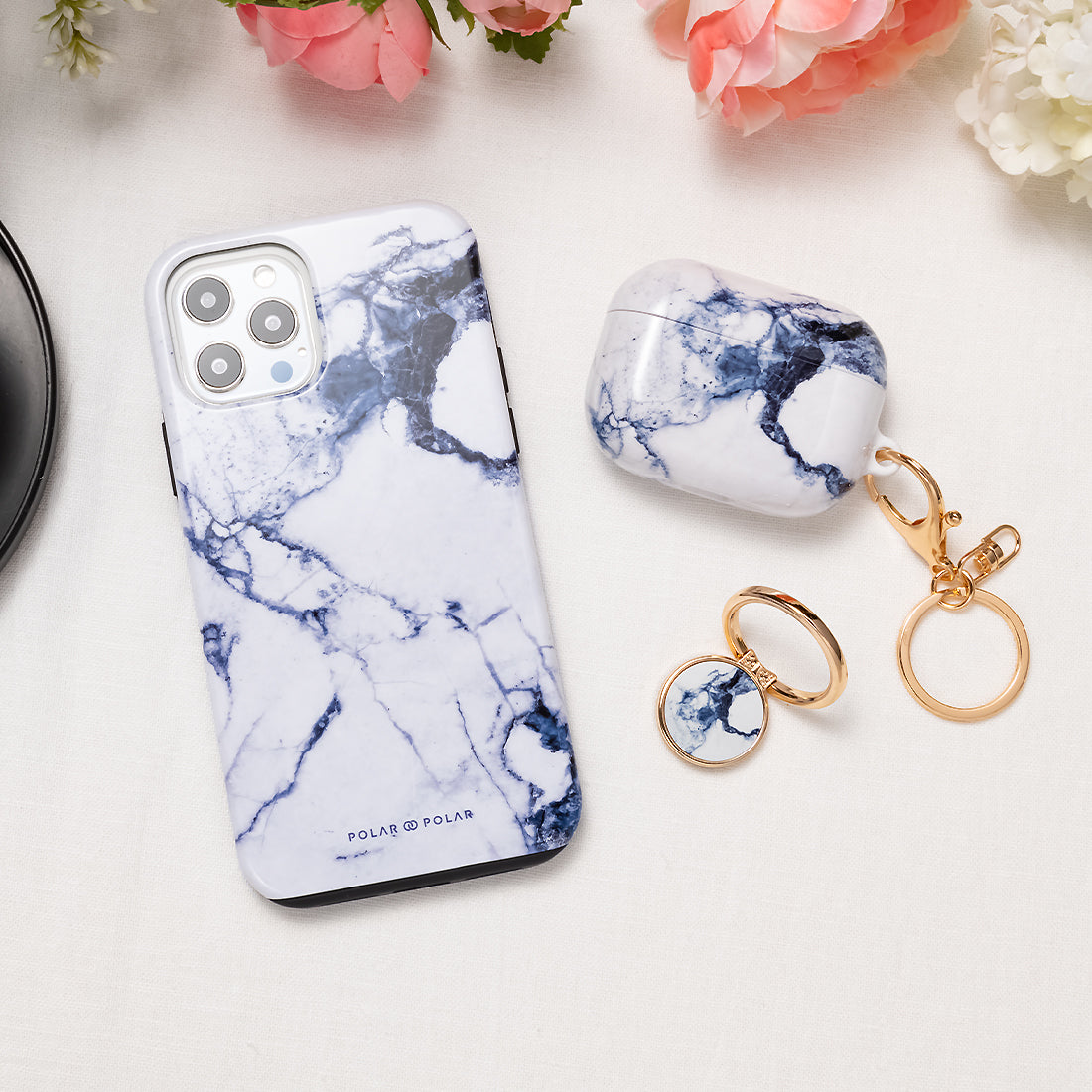 Indigo Vase - iPhone 17 Case
